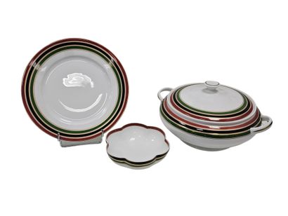 LIMOGES RAYNAUD
Service de table en porcelaine...