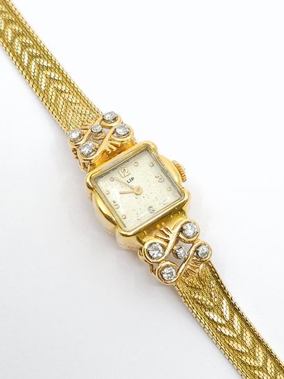 LIP
Ladies' wristwatch in 750° yellow gold...