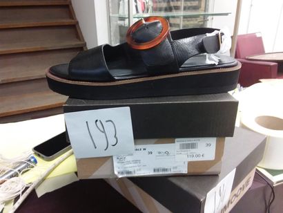 sandale taille 39