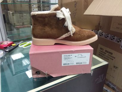 bottine fouree taille 39