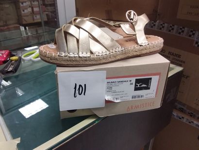 sandale taille 36