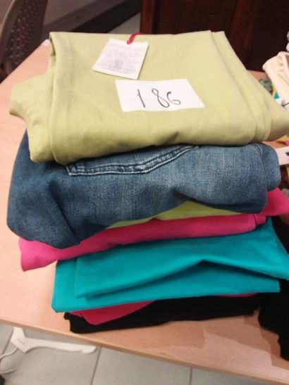 8 pantalons taille 30