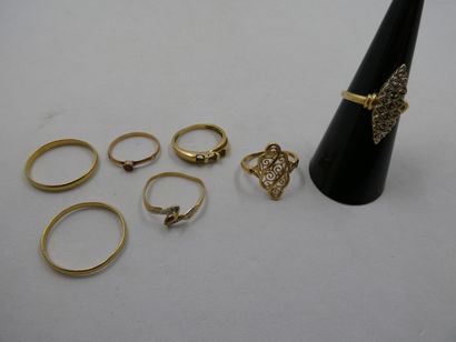 1 Bague Or 2 tons 18kt et pierres 2,76g 1...