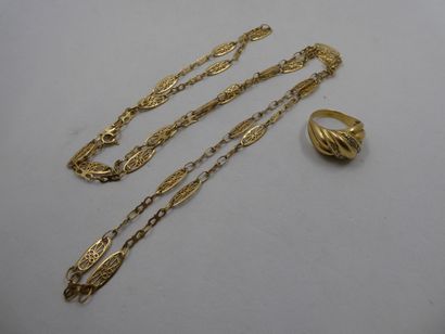 1 Ring 18kt Gold and stones 9,55g 1 Sautoir...