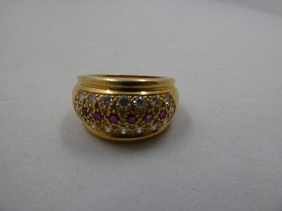1 Bague Or 18kt diamants et pierres 13,4...
