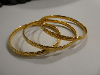 3 Bracelets 18kt Gold 28.40g