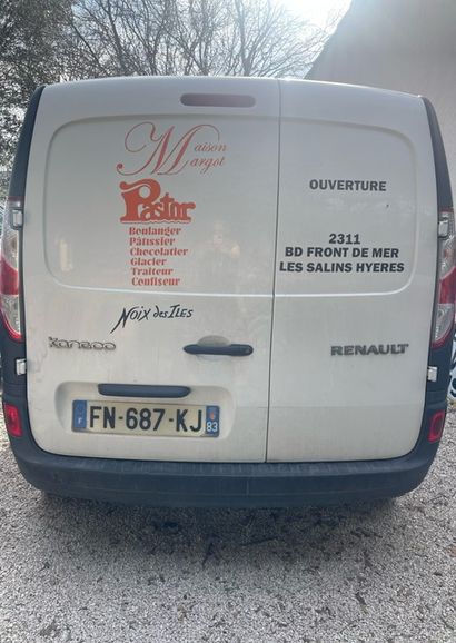 Véhicule RENAULT modele KANGOO 
Immatriculé...