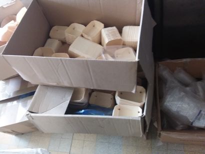 stock comprenant 
emballage