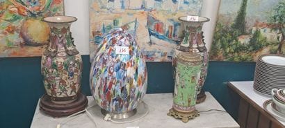 Nankin
Paire de vase 
Accidents et manqu...