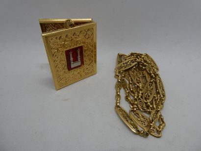 1 Collier Or 18kt 27,27g 1 Pendentif Or 18kt...