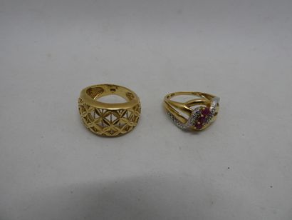 1 Bague Or 18kt et pierres 2,68g 1 Bague...