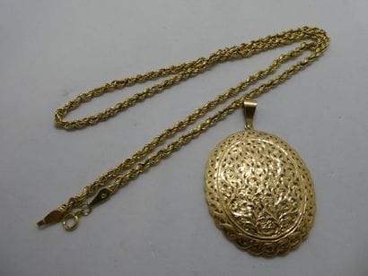 1 Collier Or 18kt 6,59g 1 Pendentif Or 18kt...