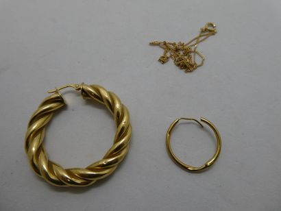 2 Boucles Or 18kt 5,22g 1 Chaîne Or 18kt...