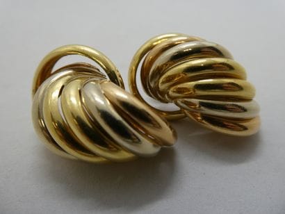 1 Paire de boucles Or 3 tons 18kt 14,22g
