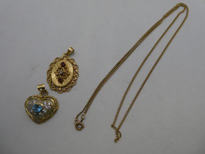 2 Pendentifs Or 18kt et pierres 8,70g 1 Chaîne...