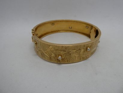 1 Bracelet Or 18kt et perles 31,80g