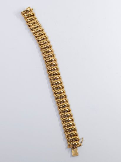 BRACELET, American knit in 750° yellow gold...