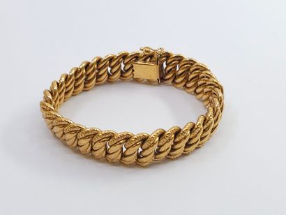 BRACELET, American knit in 750° yellow gold...