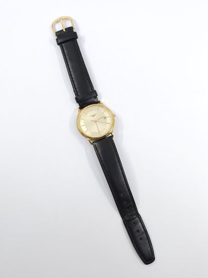 LONGINES
Les Grands Classiques
Montre bracelet,...