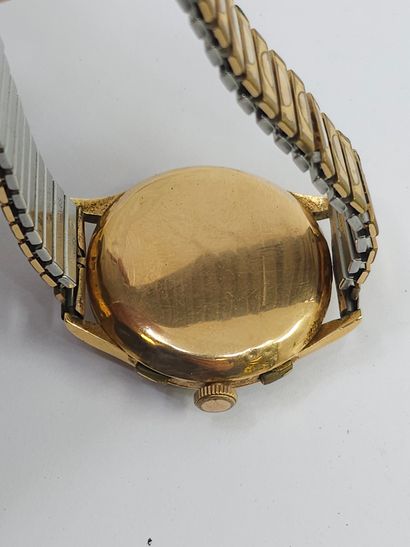 chronograph watch, round case in 750° yellow...