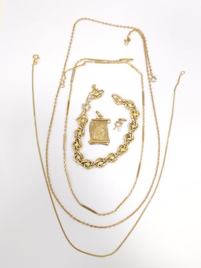 LOT of 750° gold including :
Yellow and green...