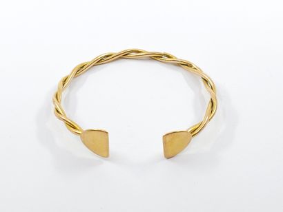 Twisted opening BRACELET 
Weight : 19,68...