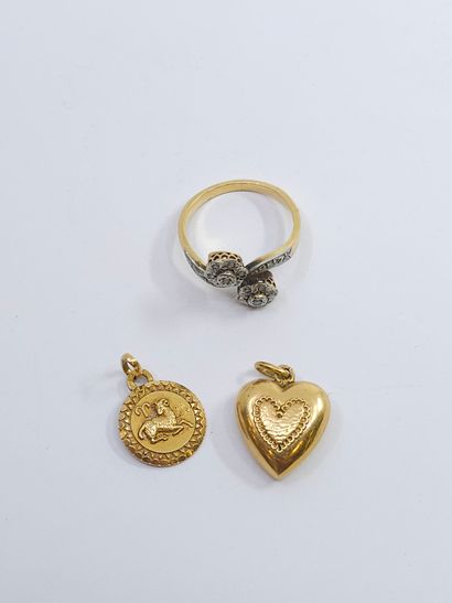 toi et moi ring in 750° yellow gold set with...