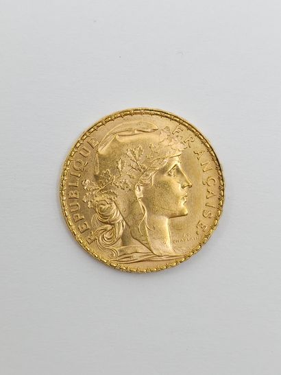 UNE PIECE 20 Francs or
Année 1912
Poids :6...