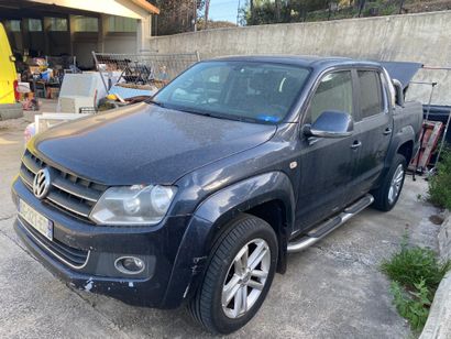 Véhicule VOLKSWAGEN, modèle AMAROK, de couleur...