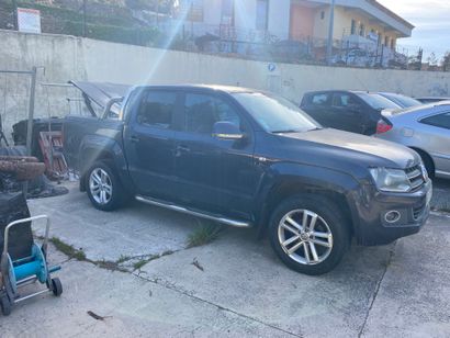 Véhicule VOLKSWAGEN, modèle AMAROK, de couleur...