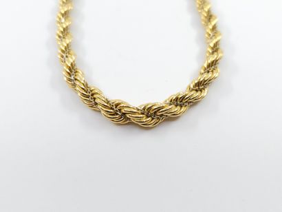 COLLIER MAILLE TORSADEE en or 750° deux tons...