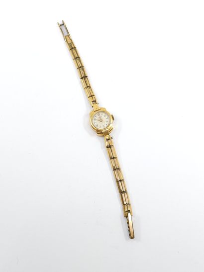 MONTRE BRACELET, boitier en or, bracelet...