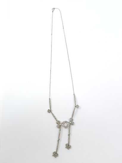 CHARMANT negligé necklace in gold and platinum...