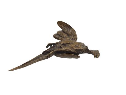 DEUX presse-papiers en bronze doré figurant...