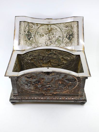 OURY Léopold éditeur
Coffret à bijoux rectangulaire...
