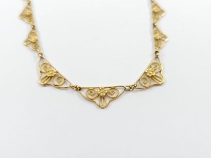 COLLIER en or jaune 750° filigrané
Poids...