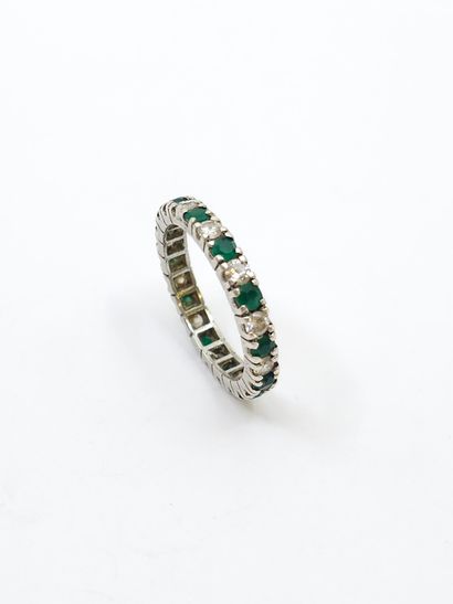 ALLIANCE in 750° white gold set with diamonds...