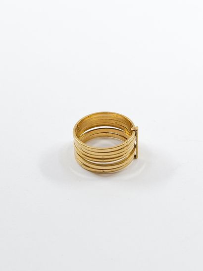 BAGUE SEMAINIER en or jaune 750° 
Poids :...