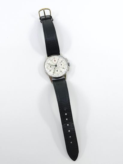 UNIVERSAL GENEVE 
Aero compax
Montre bra...