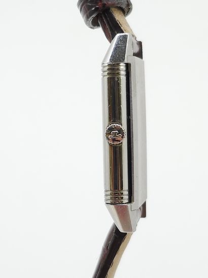 JAEGER LECOULTRE
Steel wristwatch, signed...