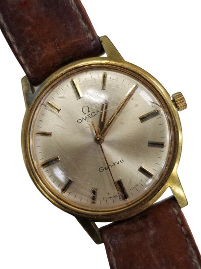 OMEGA Geneve 
Montre bracelet, boîtier rond...