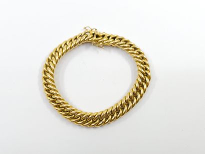 BRACELET en or jaune 750° 
Poids : 28,69...