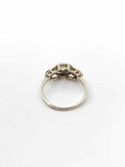 RING in 750° yellow gold and platinum set...