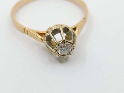 RING in yellow gold 750° set with a diamond...