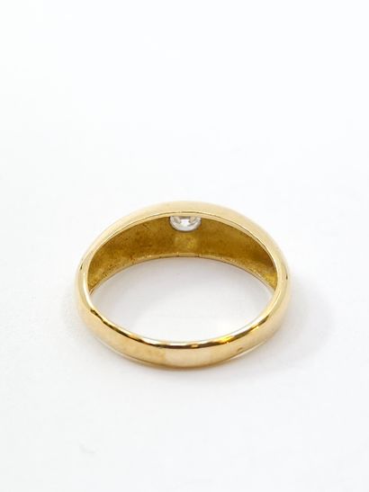 RING in yellow gold 750° set with a diamond...