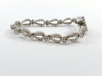 OMEGA
Montre bracelet de dame en or et platine,...