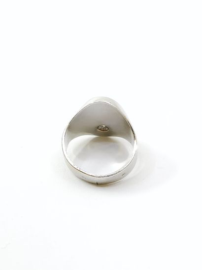 CHEVALIERE in 750° white gold set with a...