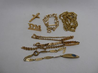 1 Croix Or 18kt 1,50g 1 Broche Or 18kt 1,64g...