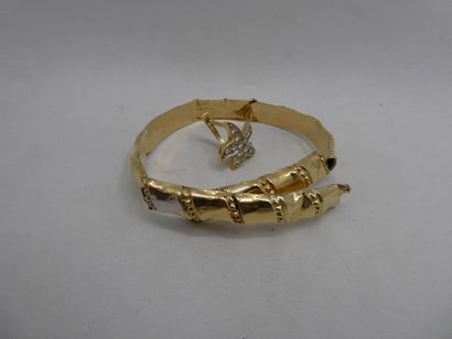 1 Débris Or 18kt 7,17g 1 Boucle Or 14kt et...