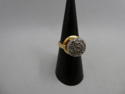 1 Bague Or 2 tons 18kt et diamants 7,01g